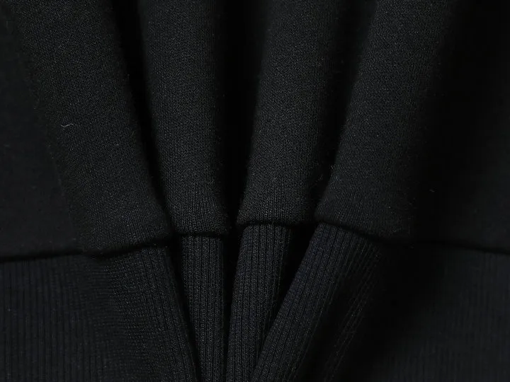 【2026】【MONCLER】モンクレール スウェットシャツ 男女兼用【即日出荷】