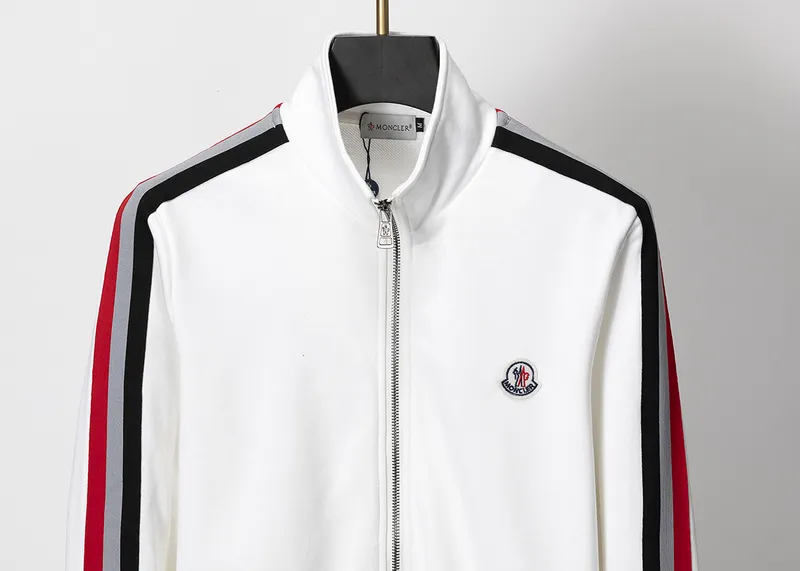 【2026】【MONCLER】モンクレール、【即日出荷】ご好評に付き再入荷！