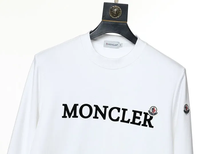 【2026】【MONCLER】モンクレール スウェットシャツ 男女兼用【即日出荷】