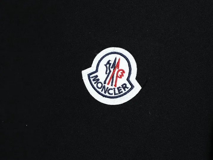 【2026】【MONCLER】モンクレール スウェットシャツ 男女兼用【即日出荷】