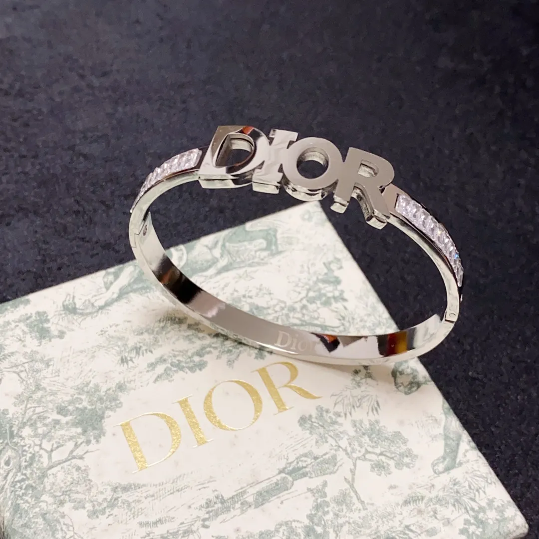 【2026】【DIOR】ブレスレット、ファッションシンプルなスタイル
