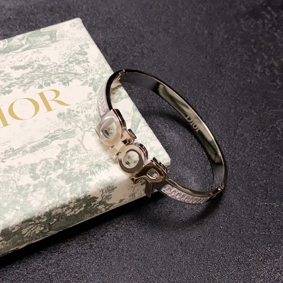 【2026】【DIOR】ブレスレット、ファッションシンプルなスタイル