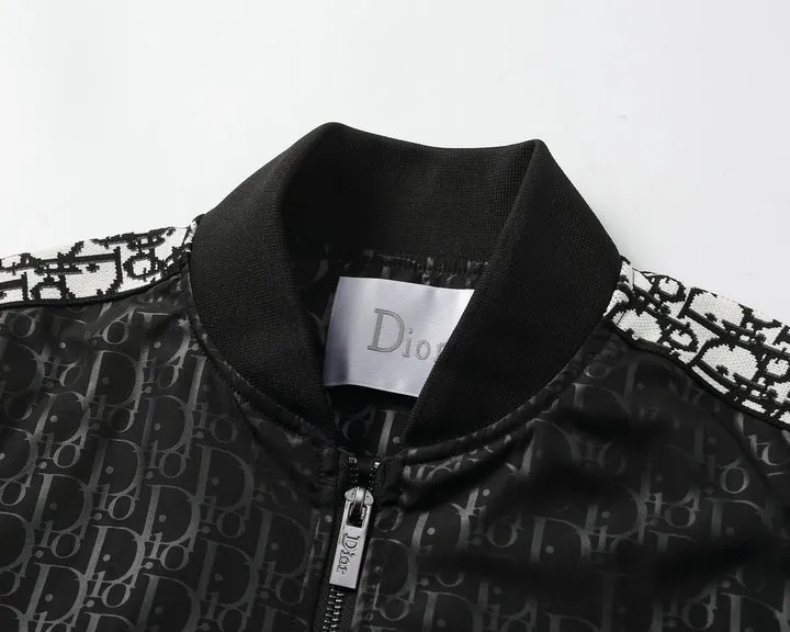 【2026】【DIOR 公式旗艦店】ディオール  ジャケット着好評に付き再入荷！
