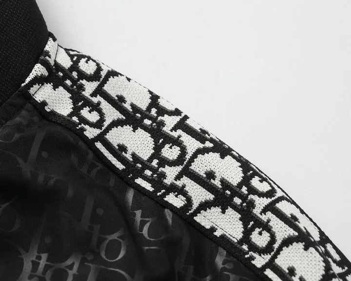 【2026】【DIOR 公式旗艦店】ディオール  ジャケット着好評に付き再入荷！