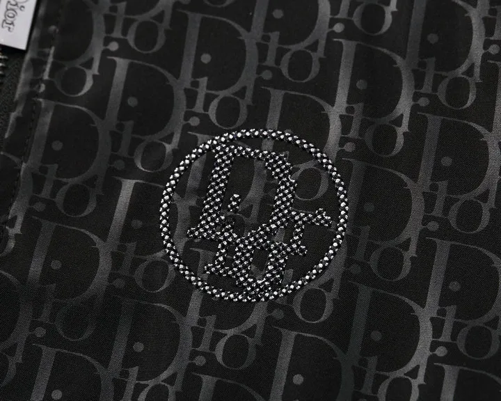 【2026】【DIOR 公式旗艦店】ディオール  ジャケット着好評に付き再入荷！