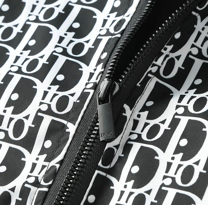 【2026】【DIOR 公式旗艦店】ディオール  ジャケット着好評に付き再入荷！