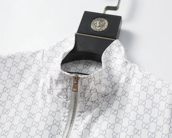【2026】【GUCCI  公式旗艦店】グッチ  ジャケット着好評に付き再入荷！