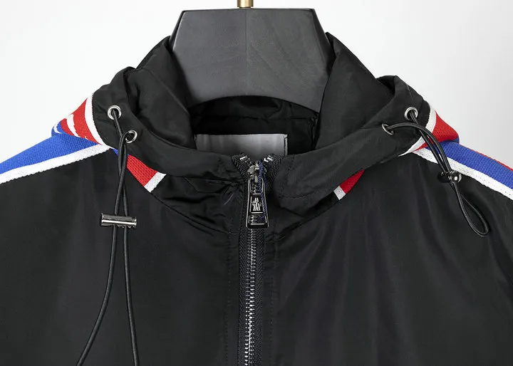 【2026】【MONCLER  公式旗艦店】モンクレール  ジャケット着好評に付き再入荷！