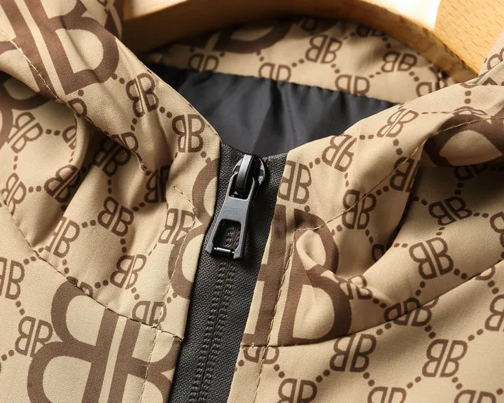 【2026】【BALENCIAGA  公式旗艦店】バレンシアガ  ジャケット着好評に付き再入荷！
