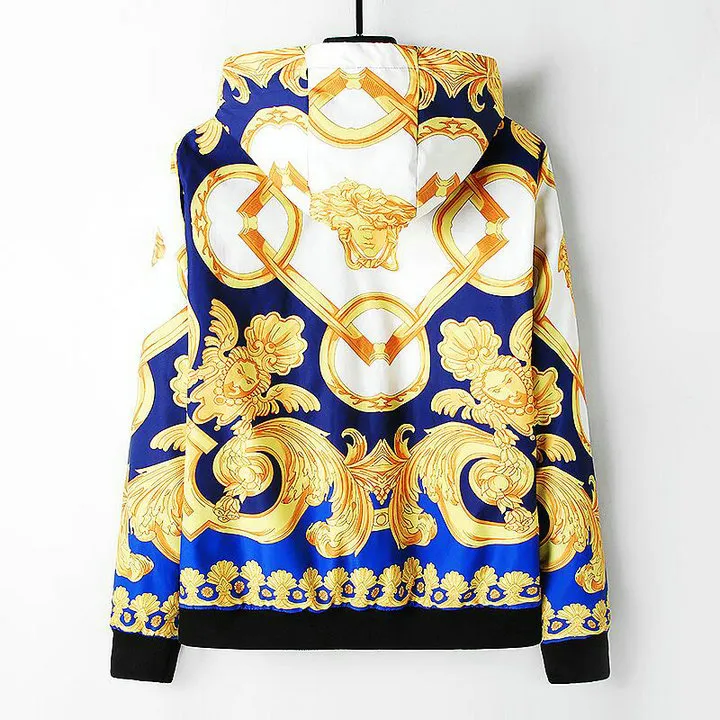 【2026】【VERSACE 公式旗艦店】ヴェルサーチ ジャケット着好評に付き再入荷！