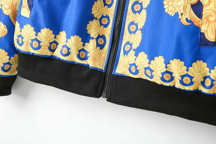 【2026】【VERSACE 公式旗艦店】ヴェルサーチ ジャケット着好評に付き再入荷！