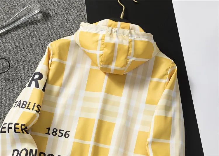 【2026】【BURBERRY 公式旗艦店】バーバリー  ジャケット着好評に付き再入荷！
