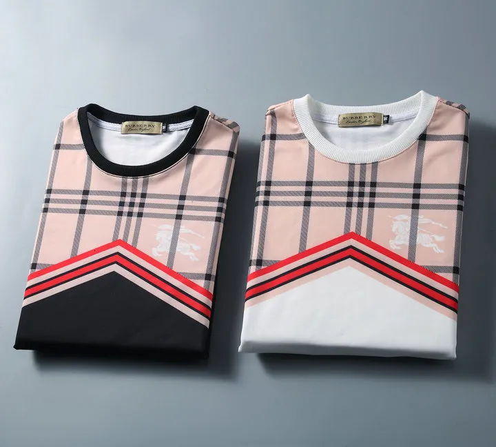 【2026】【BURBERRY 公式旗艦店】バーバリー  丸首の衛衣 スウェット ご好評に付き再入荷！