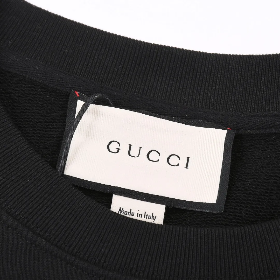 【2026】【GUCCI  公式旗艦店】グッチ  丸首の衛衣 スウェットご好評に付き再入荷！