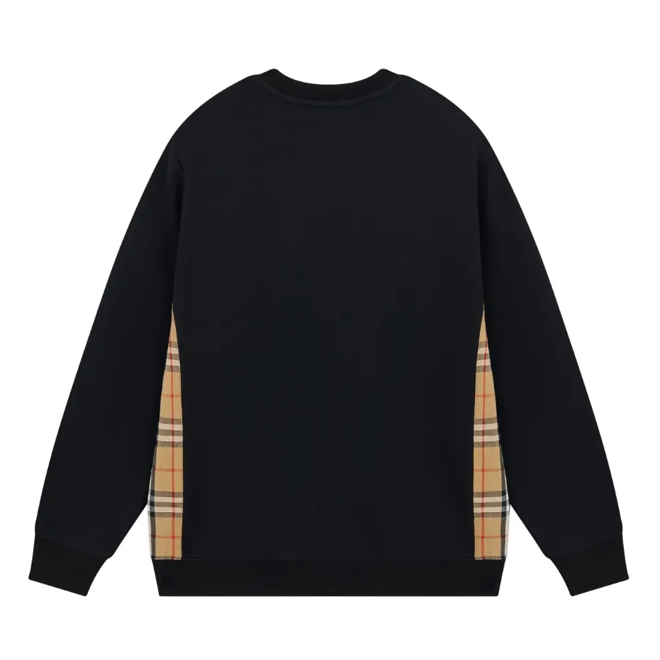 【2026】【BURBERRY 公式旗艦店】バーバリー  丸首の衛衣 スウェット ご好評に付き再入荷！