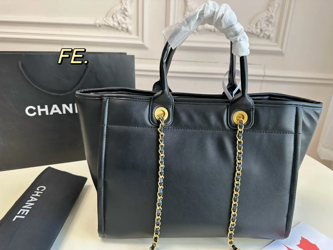 【2026】【CHANEL  公式旗艦店】シャネル   ハンドバッグ当日出荷 好評に付き再入荷！36*28CM