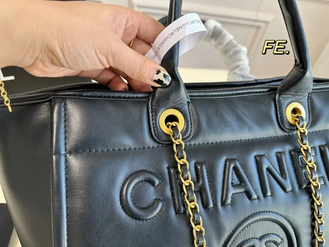 【2026】【CHANEL  公式旗艦店】シャネル   ハンドバッグ当日出荷 好評に付き再入荷！36*28CM