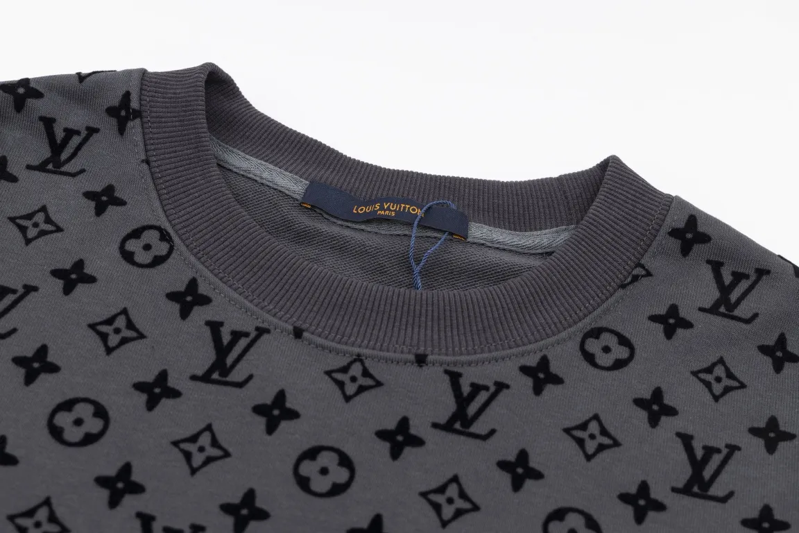 【2026】【LOUIS VUITTON  公式旗艦店】ルイヴィトン 丸首の衛衣 スウェット ご好評に付き再入荷！