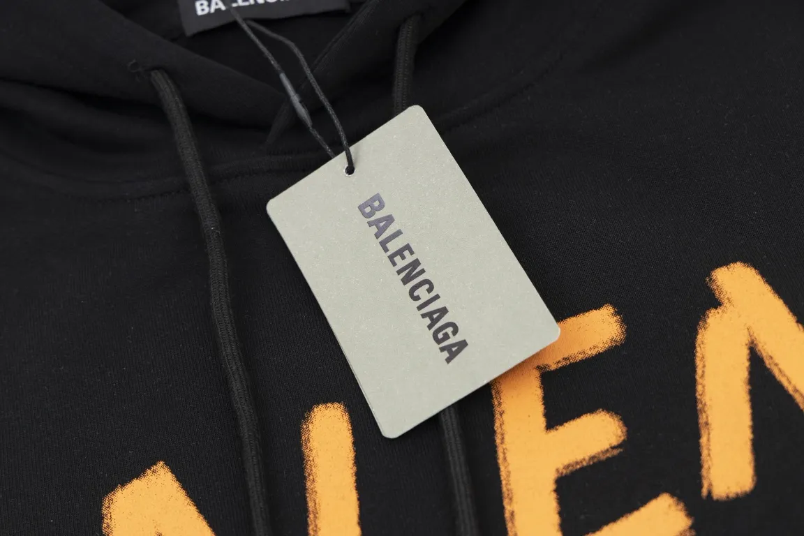 【2026】【BALENCIAGA 公式旗艦店】バレンシアガ  パーカー スウェットご好評に付き再入荷！