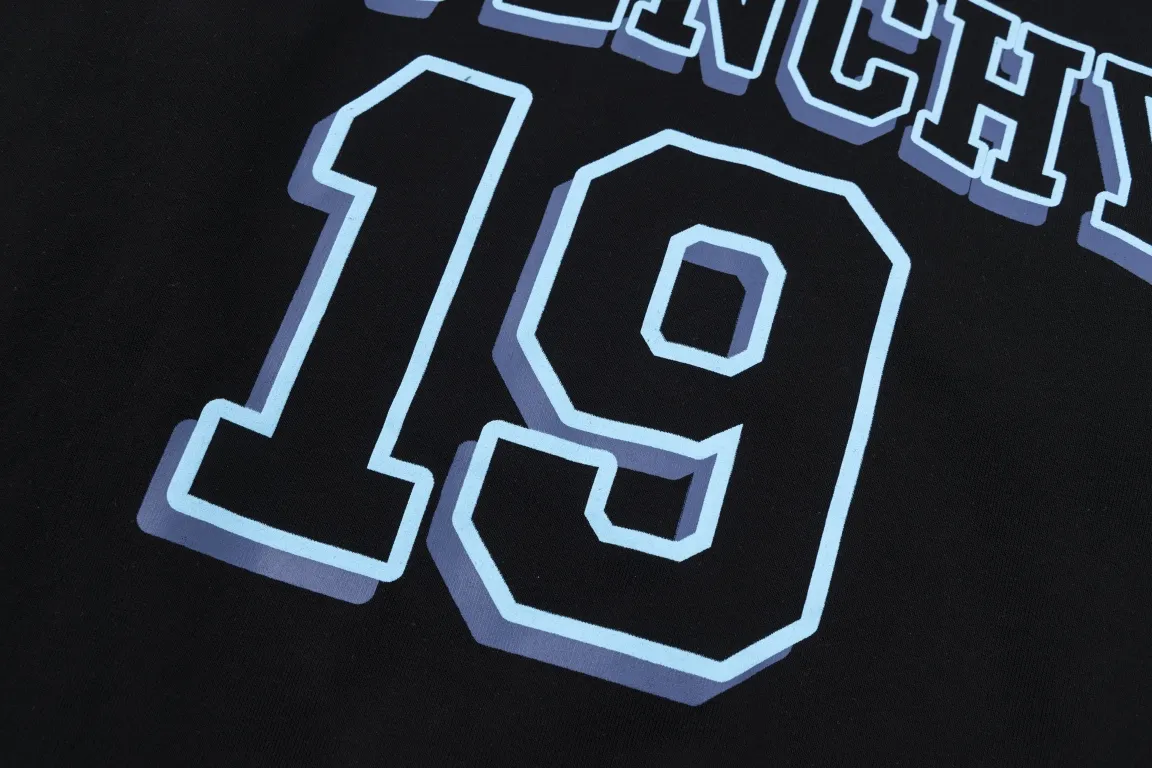 【2026】【GIVENCHY  公式旗艦店】ジバンシー パーカー スウェット ご好評に付き再入荷！