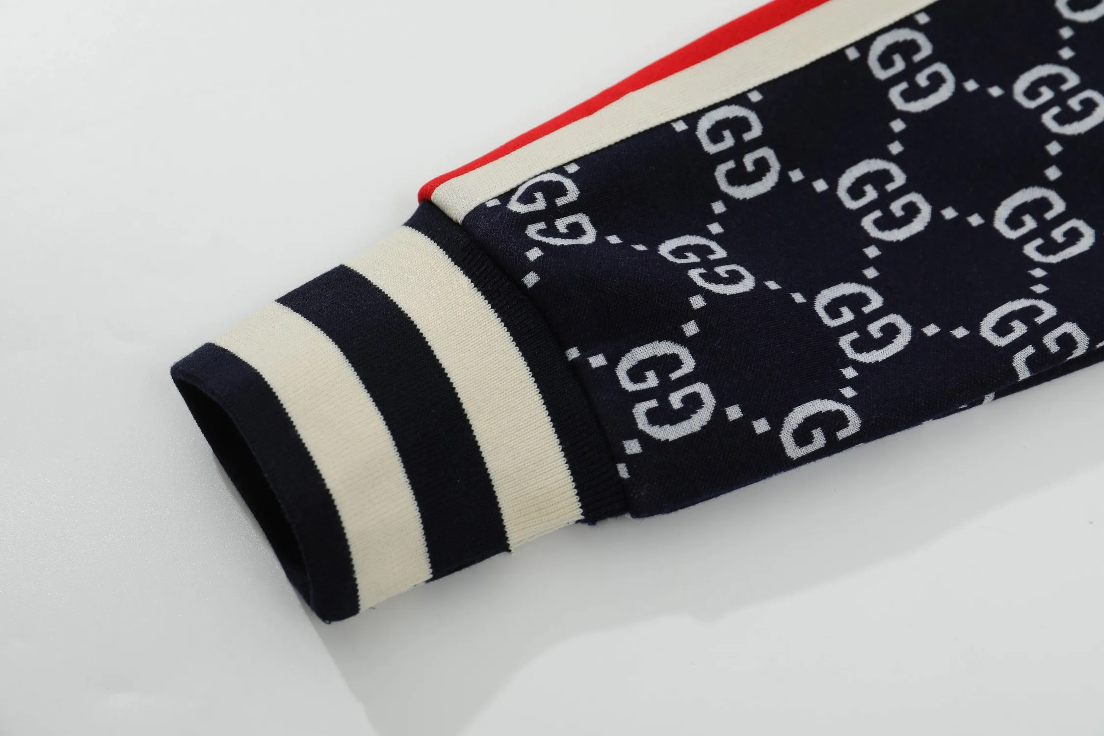 【2026】【GUCCI 公式旗艦店】グッチ ジャケット好評に付き再入荷！
