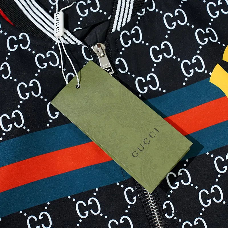 【2026】【GUCCI 公式旗艦店】グッチ ジャケット好評に付き再入荷！