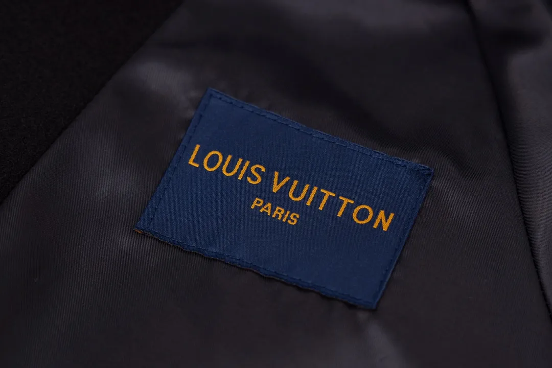 【2026】【LOUIS VUITTON  公式旗艦店】ルイヴィトン  ジャケット 好評に付き再入荷！