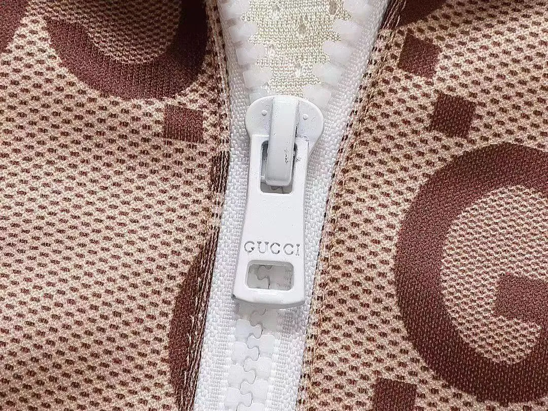 【2026】【GUCCI  公式旗艦店】グッチ ジャケット着好評に付き再入荷！