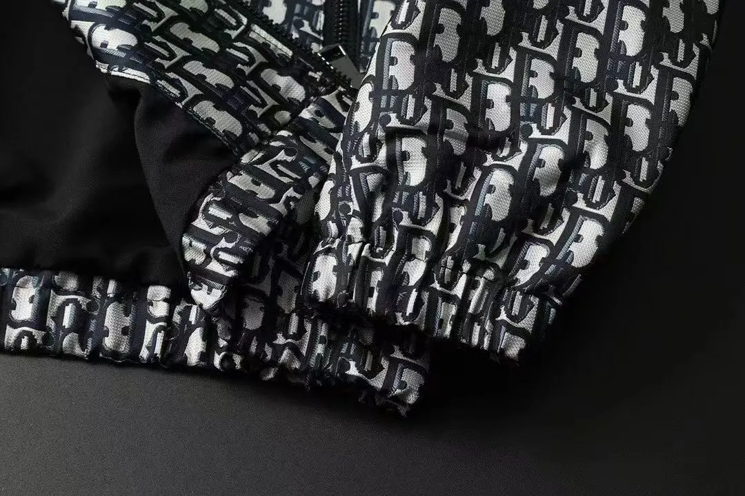 【2026】【DIOR  公式旗艦店】ディオールジャケット 好評に付き再入荷！