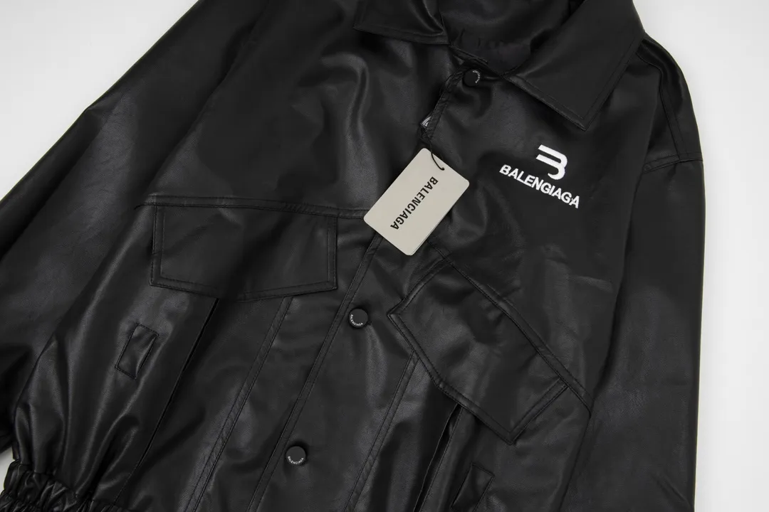 【2026】【BALENCIAGA 公式旗艦店】 バレンシアガ レザージャケット好評に付き再入荷！