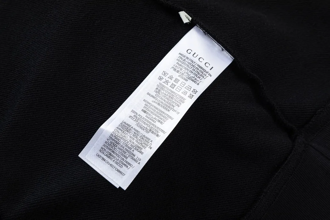 【2026】【GUCCI  公式旗艦店】グッチ  丸首の衛衣 スウェットご好評に付き再入荷！