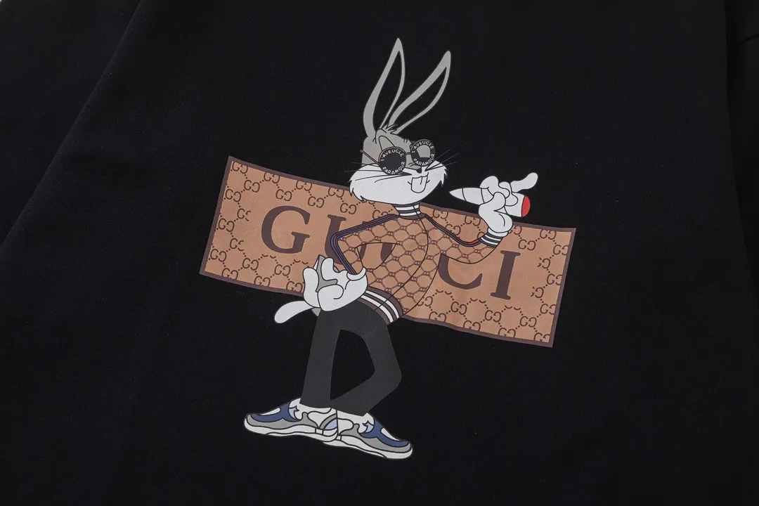 【2026】【GUCCI  公式旗艦店】グッチ  丸首の衛衣 スウェットご好評に付き再入荷！