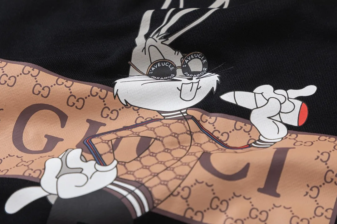 【2026】【GUCCI  公式旗艦店】グッチ  丸首の衛衣 スウェットご好評に付き再入荷！