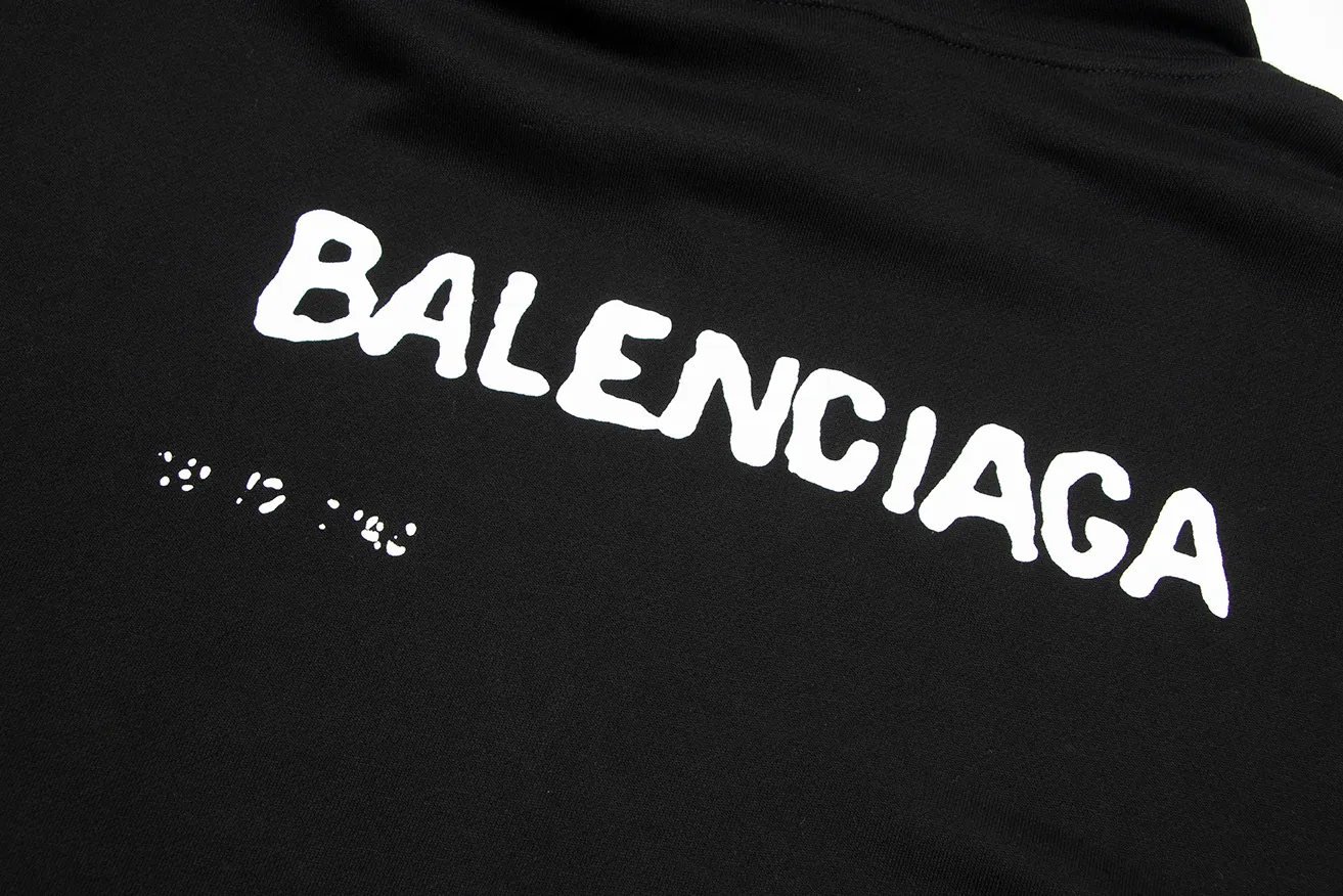 【2026】【BALENCIAGA 公式旗艦店】バレンシアガ  パーカー  ウェット ご好評に付き再入荷！