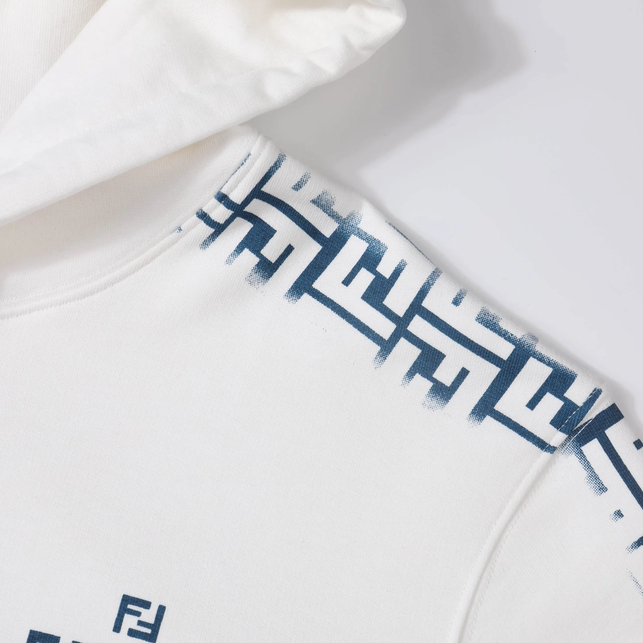 【2026】【FENDI  公式旗艦店】フェンディ パーカー スウェット ご好評に付き再入荷！