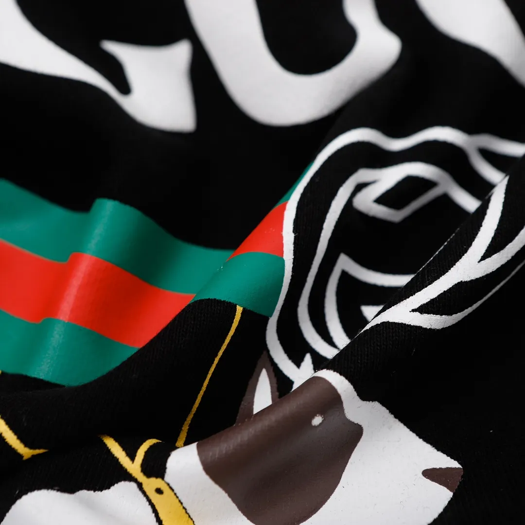 【2026】【GUCCI  公式旗艦店】グッチ  パーカー スウェットご好評に付き再入荷！