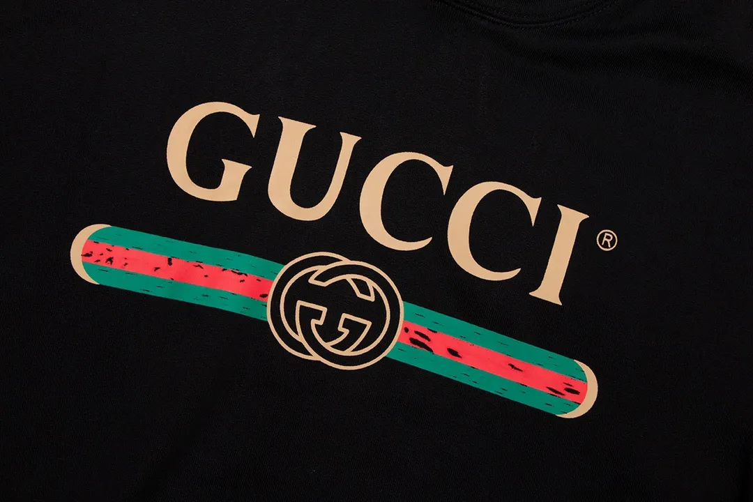 【2026】【GUCCI  公式旗艦店】グッチ  パーカー スウェットご好評に付き再入荷！