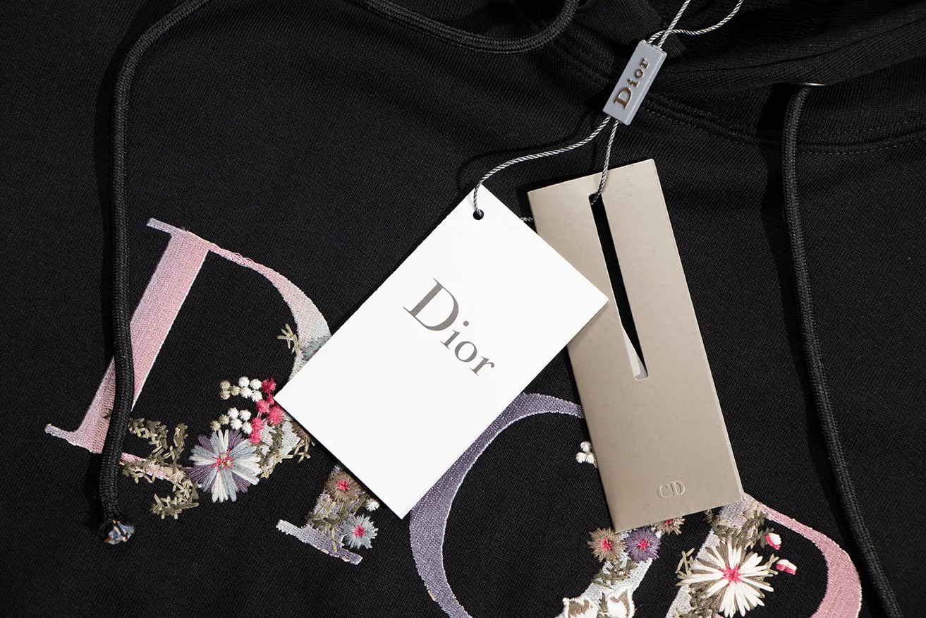 【2026】【DIOR 公式旗艦店】ディオール  パーカー スウェットご好評に付き再入荷！