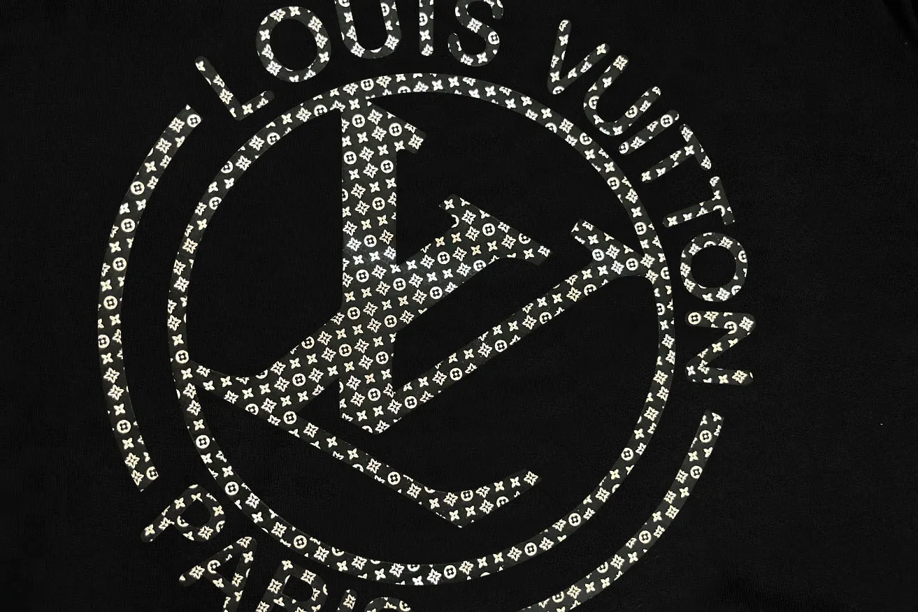 【2026】【LOUIS VUITTON  公式旗艦店】ルイヴィトン 丸首の衛衣 スウェット ご好評に付き再入荷！