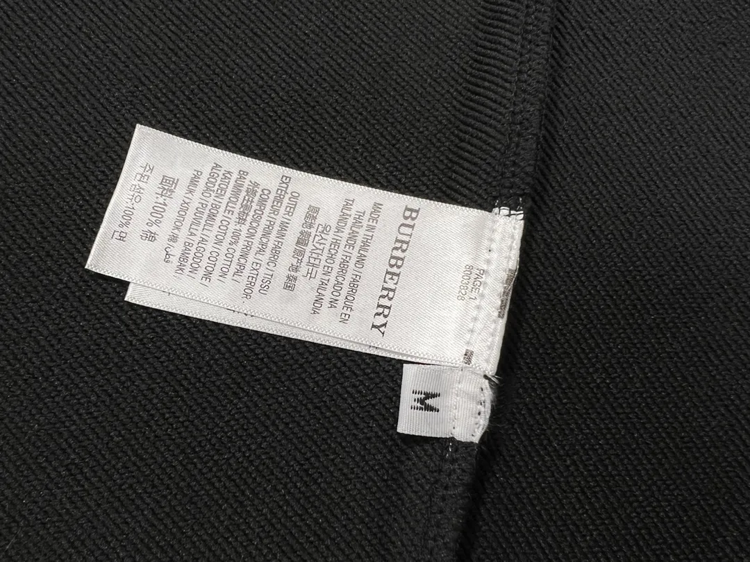 【2026】【BURBERRY 公式旗艦店】バーバリー 丸首の衛衣 スウェットご好評に付き再入荷！