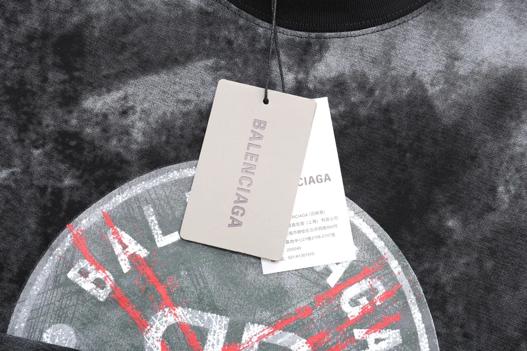 【2026】【BALENCIAGA  公式旗艦店】 バレンシアガ    Tシャツご好評に付き再入荷！