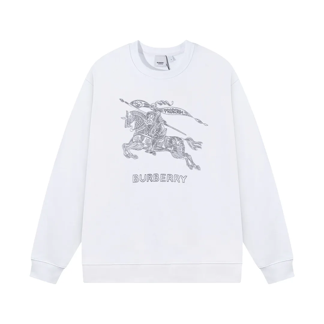 【2026】【BURBERRY 公式旗艦店】バーバリー   丸首の衛衣 ご好評に付き再入荷！