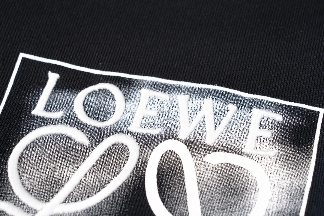【2026】【LOEWE 公式旗艦店】ロエベ 丸首の衛衣 ご好評に付き再入荷！
