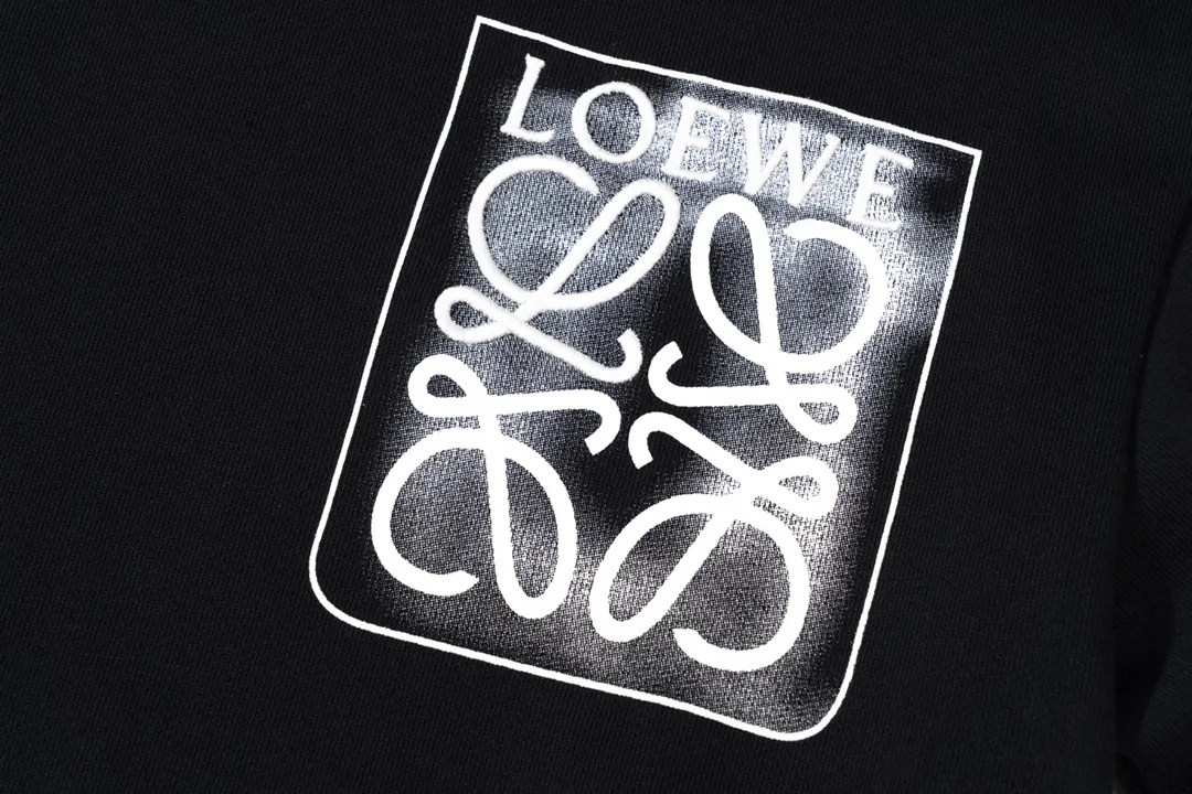 【2026】【LOEWE 公式旗艦店】ロエベ 丸首の衛衣 ご好評に付き再入荷！