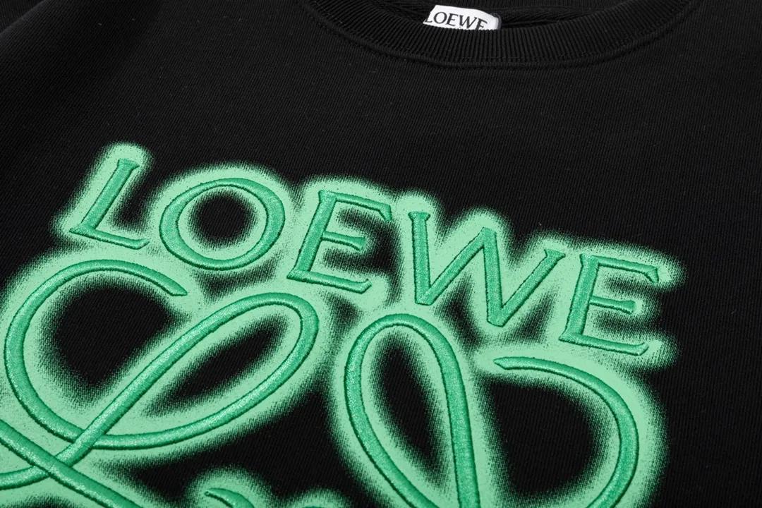 【2026】【LOEWE 公式旗艦店】ロエベ 丸首の衛衣 ご好評に付き再入荷！