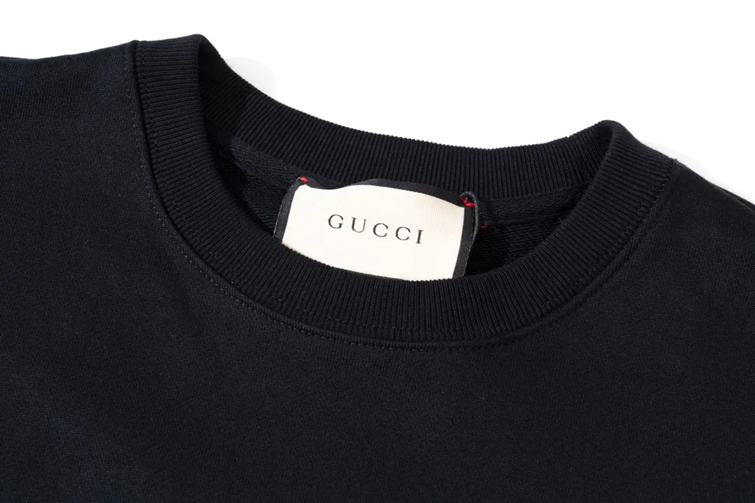 【2026】【GUCCI  公式旗艦店】グッチ  丸首の衛衣 ご好評に付き再入荷！