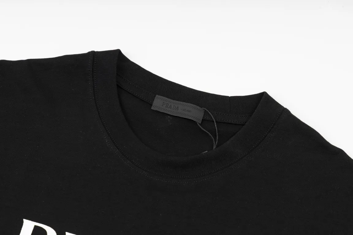 【2026】【PRADA 公式旗艦店】プラダ   Tシャツ ご好評に付き再入荷！