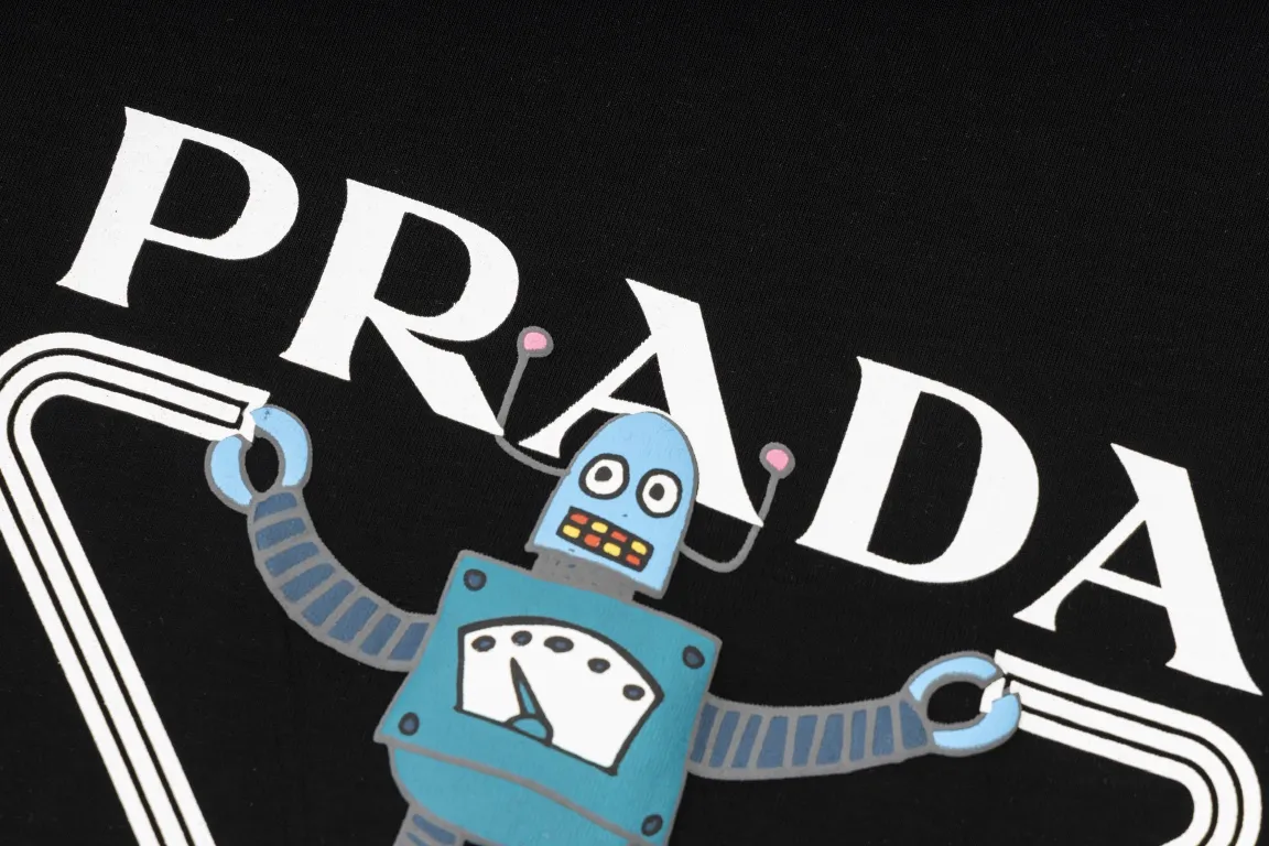【2026】【PRADA 公式旗艦店】プラダ   Tシャツ ご好評に付き再入荷！