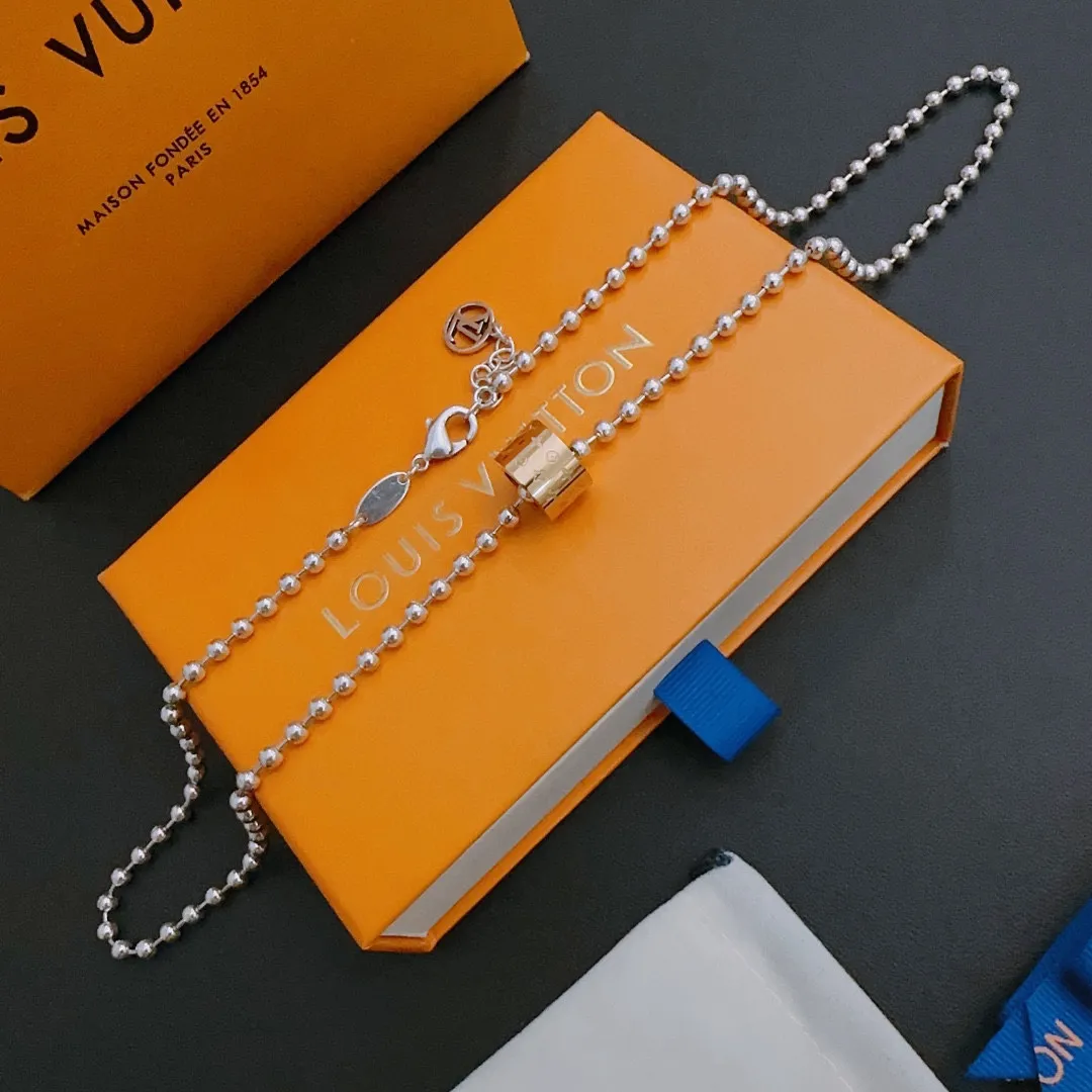 【2026】【LOUIS VUITTON】ネックレス、新しいネックレス万能シンプルファッションオーナメント
