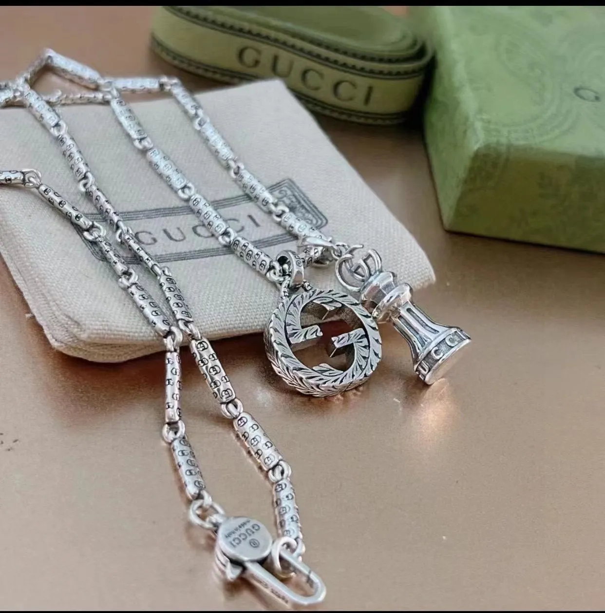 【2026】【GUCCI】ネックレス、新しいネックレス万能シンプルファッションオーナメント